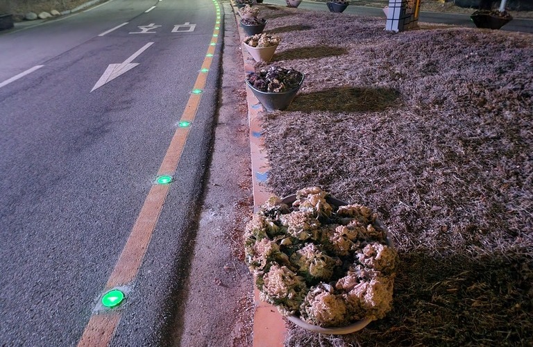 국도 30호선 LED 표지병 시공